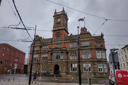 Blackpool Town Hall.jpg
