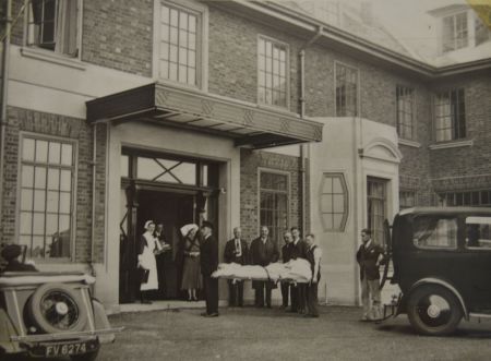 BVH80 Moving from Whitegate Drive 1936.jpg