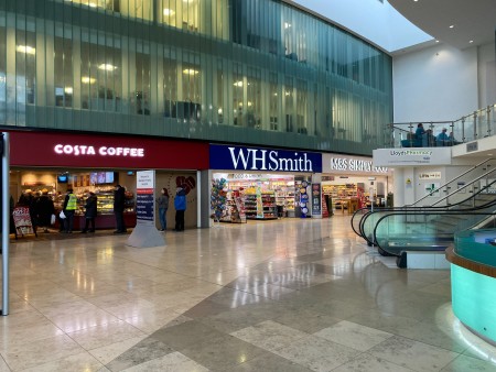 Retail outlets located in the main entrance area at Victoria Hospital 