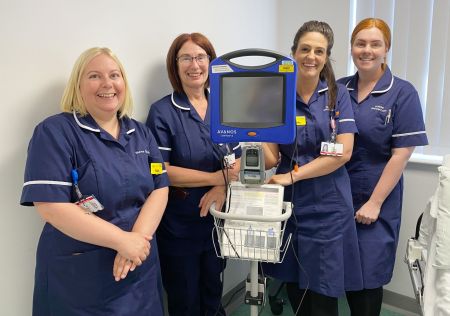 Gastro specialist nurses with Cortrak machine.jpg